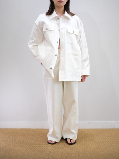 Model 159cm size S color ECRU着用