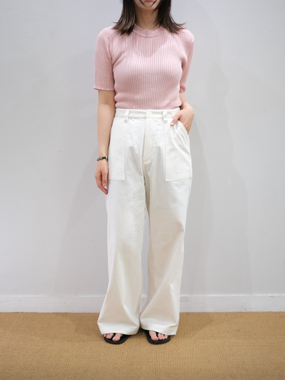 Model 159cm size S color ECRU着用