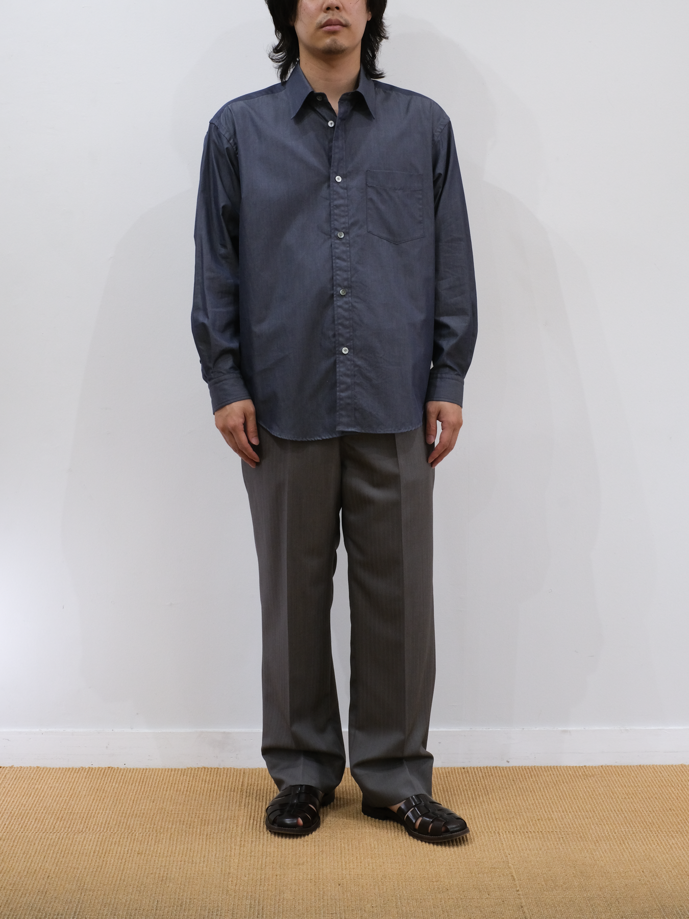 Model 170cm size S color NAVY着用