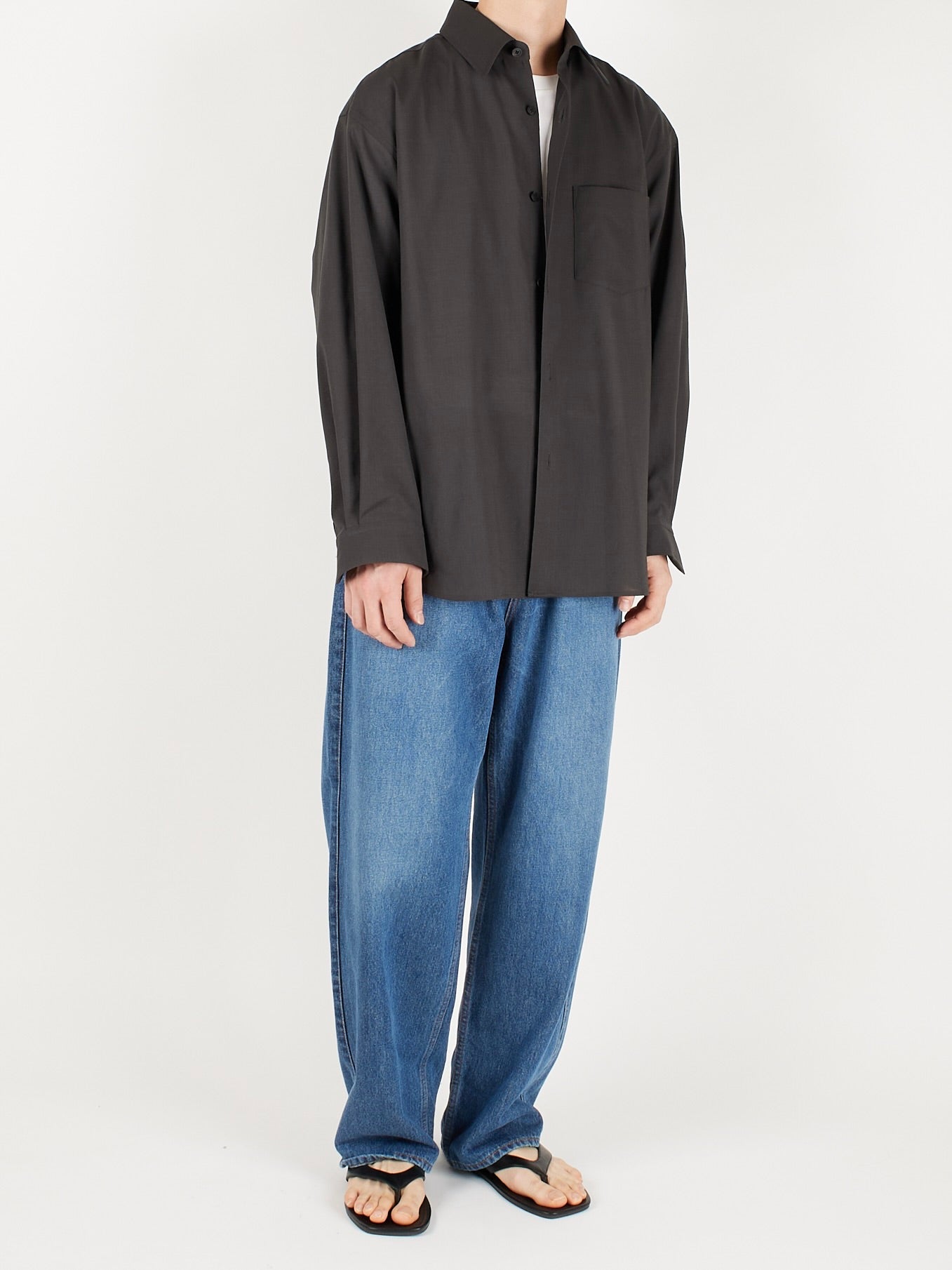 Model 176cm/62kg size M color BLACK着用