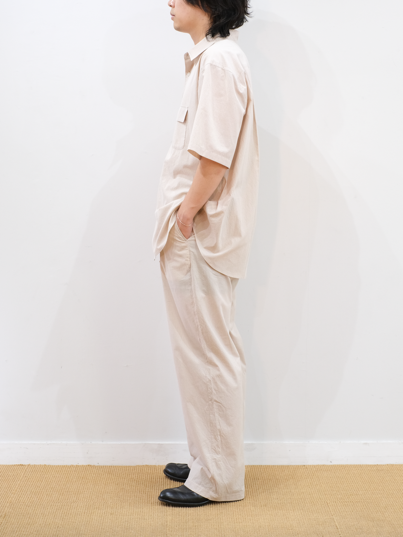 Model 170cm size S color YELLOW STRIPE 着用