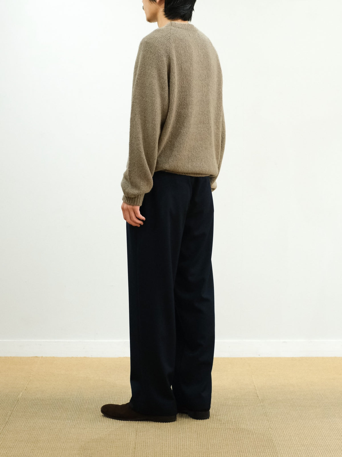 Model 175cm size L color NATURAL着用