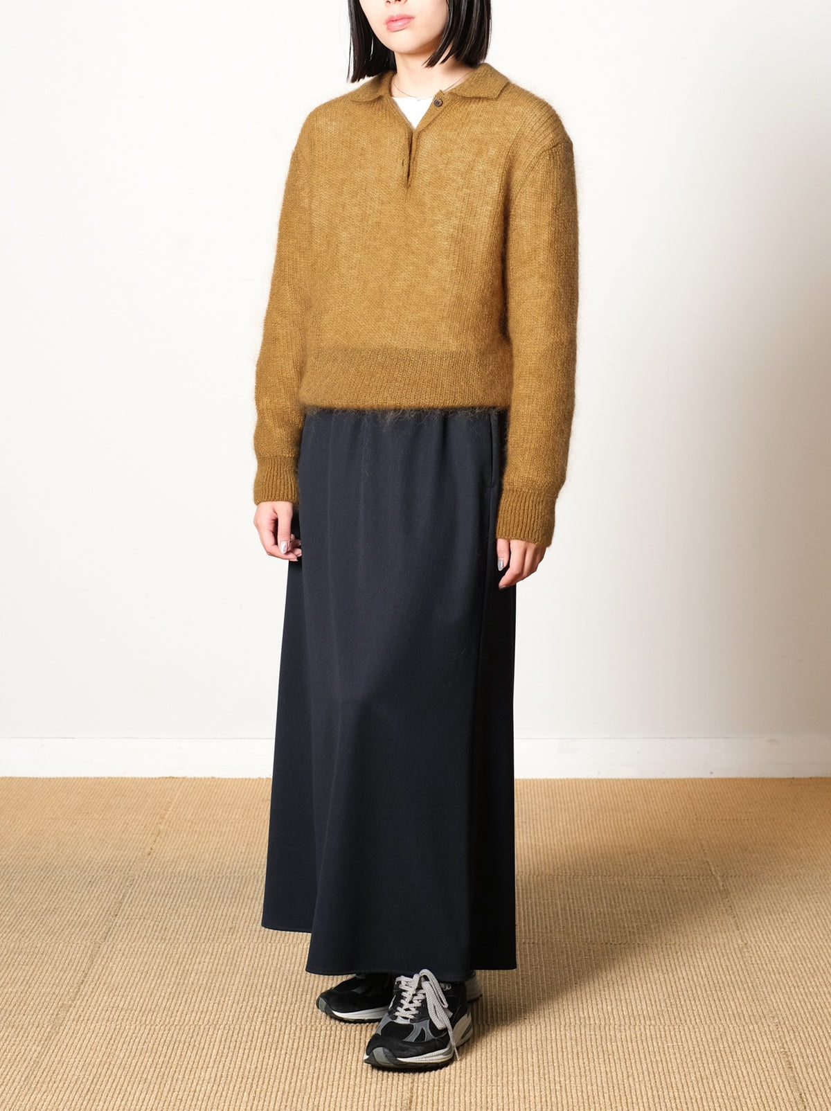 Model 159cm size S color CAMEL着用