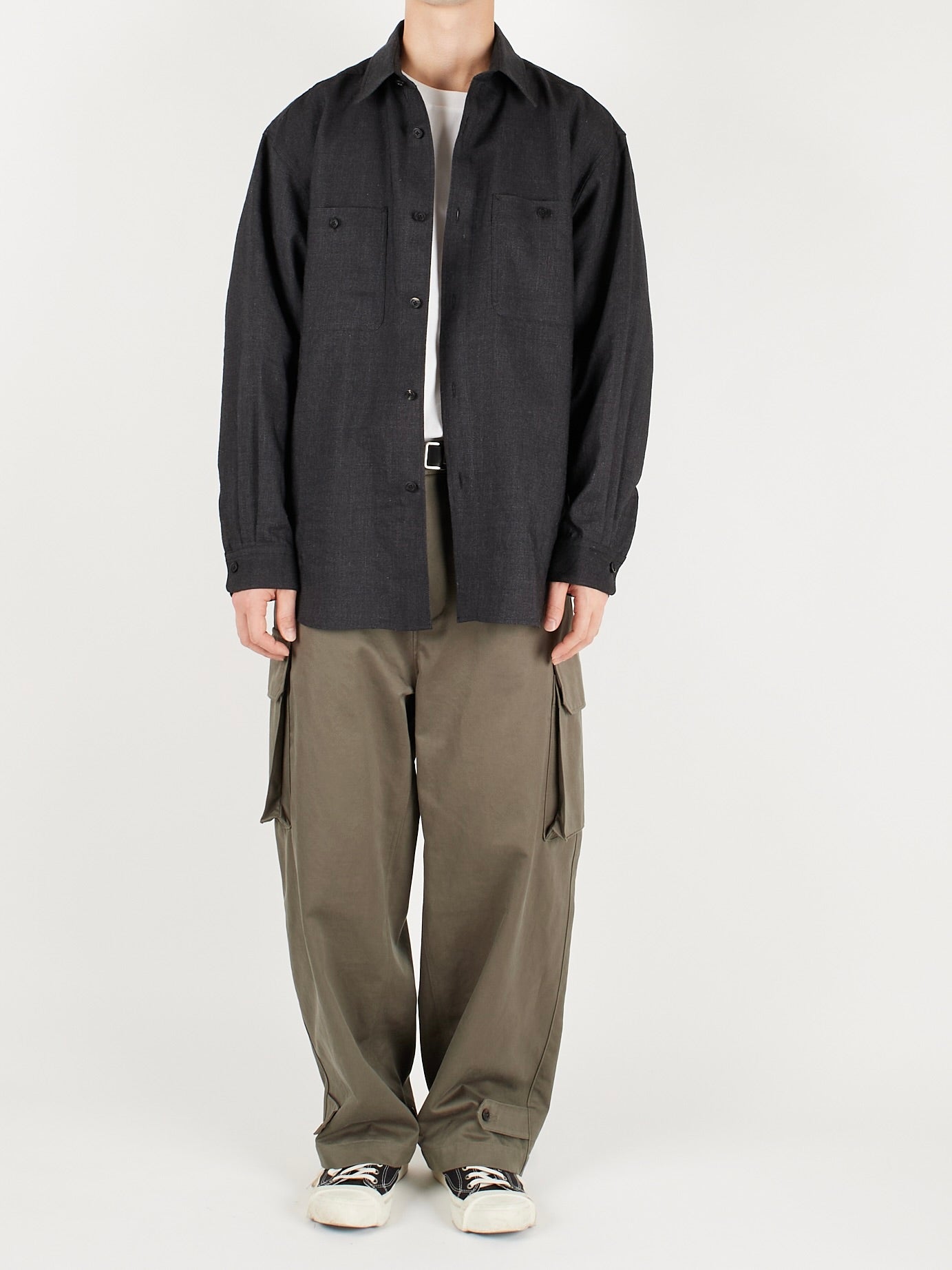 Model 176cm/62kg size M color TOP BLACK着用