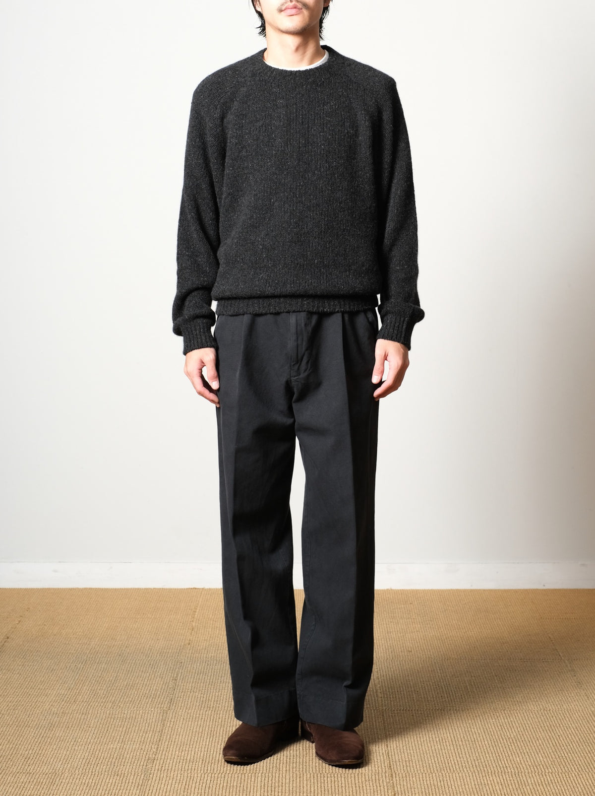 Model 175cm size M color CHARCOAL着用