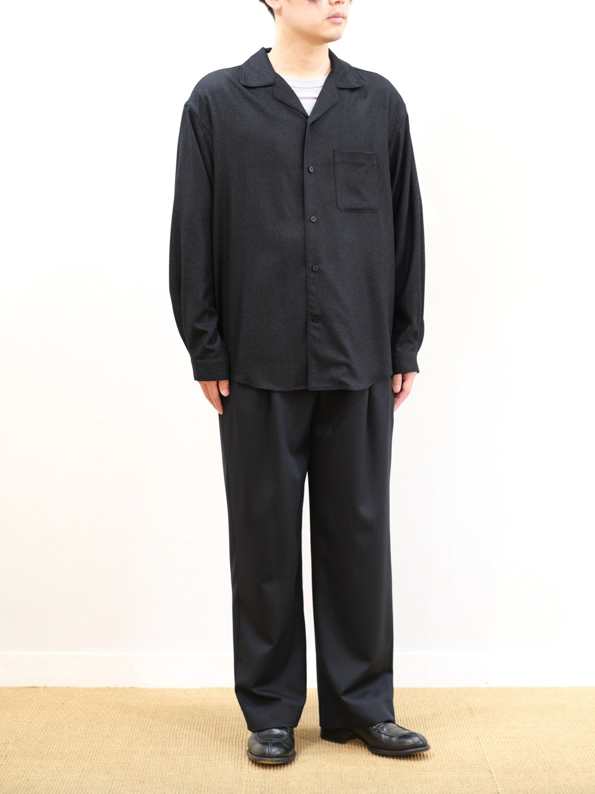 Model 170cm size S color TOP BLACK着用