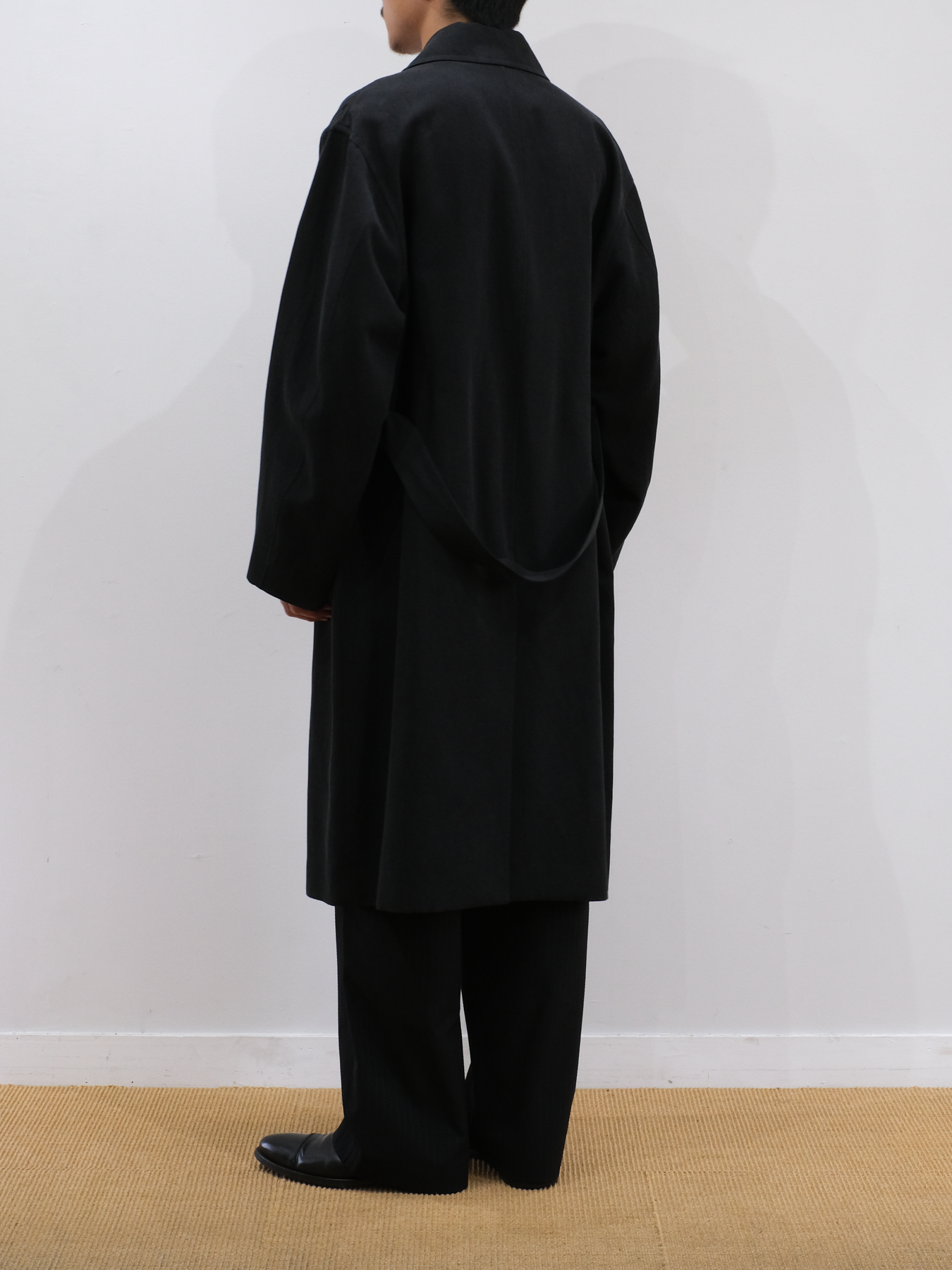 Model 175cm size L color BLACK着用