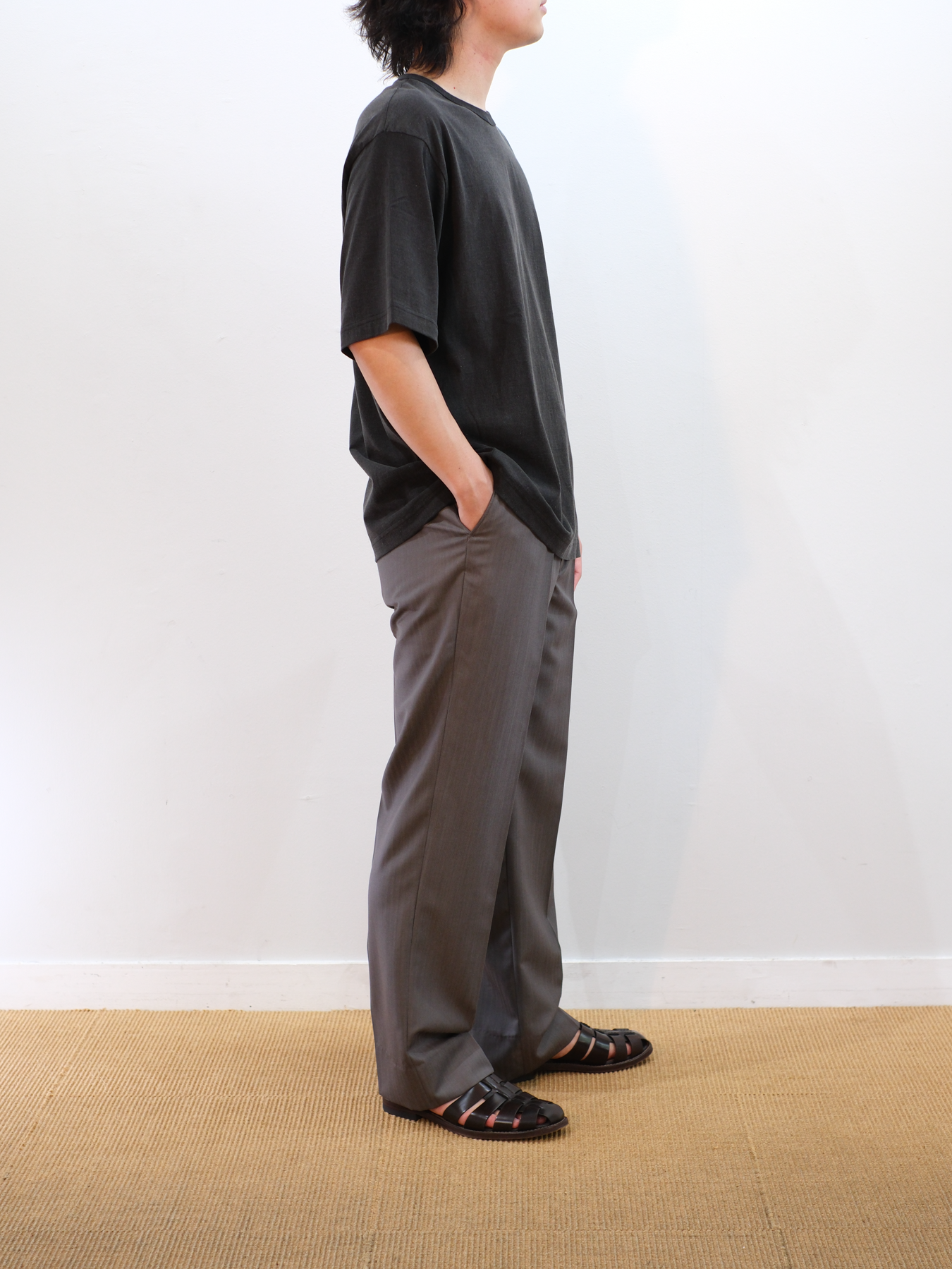 Model 170cm size S color FADED BLACK 着用