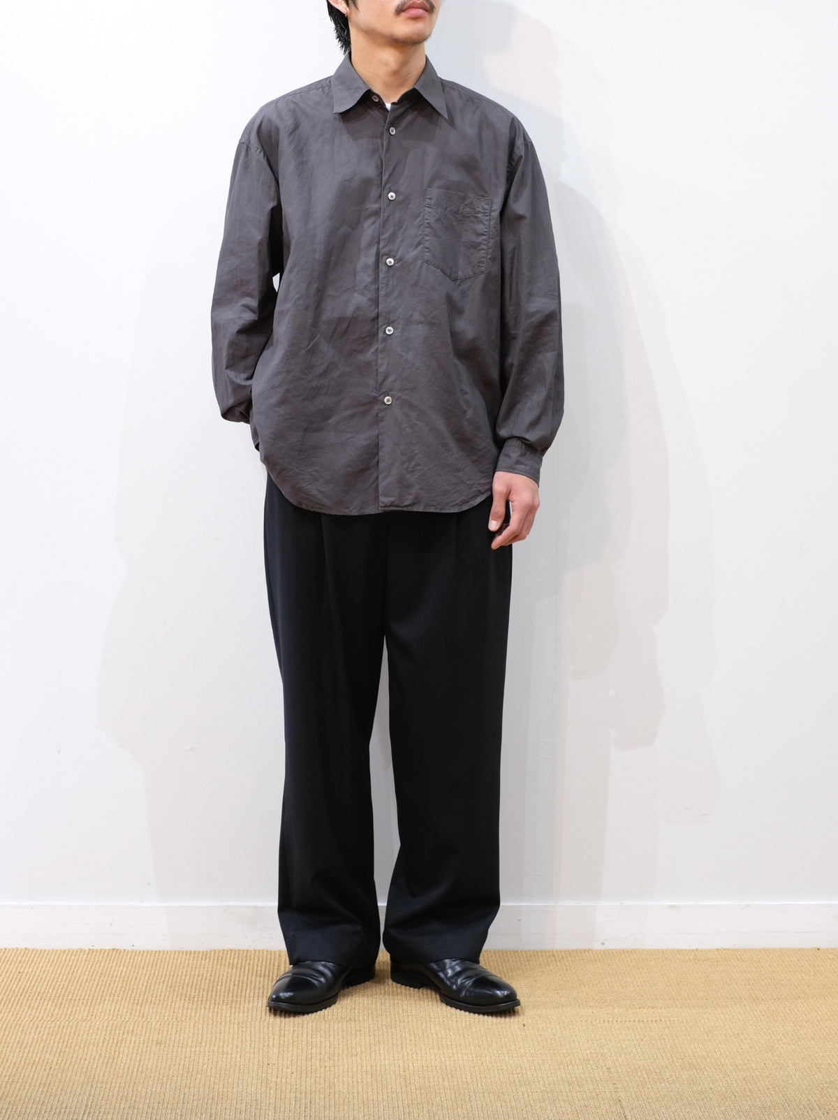 Model 175cm size L color TOP BLACK着用
