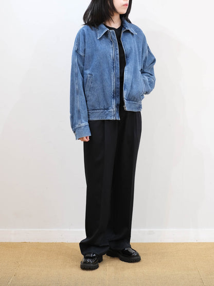 Model 160cm size S color BLUE着用