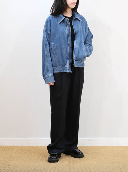Model 160cm size S color TOP BLACK着用