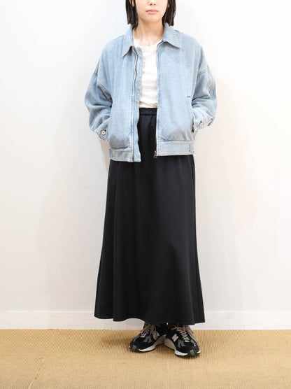 Model 159cm size S color LIGHT BLUE着用