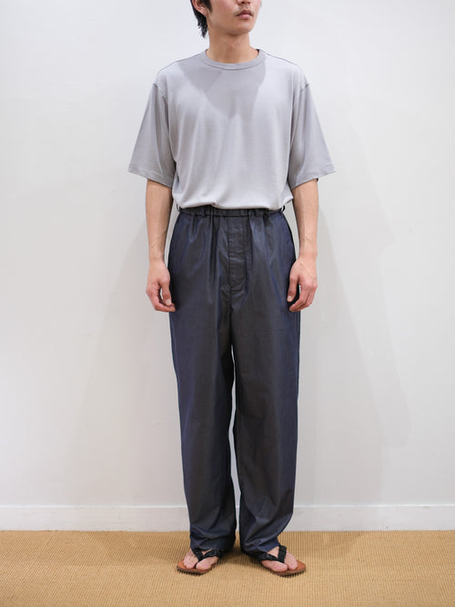 FINX COTTON CHAMBRAY LIGHT DENIM EASY PANTS｜NAVY