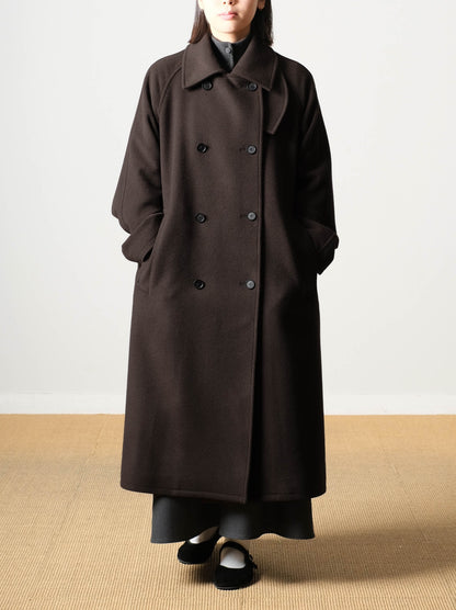 Model 159cm size M color DARK UMBER着用