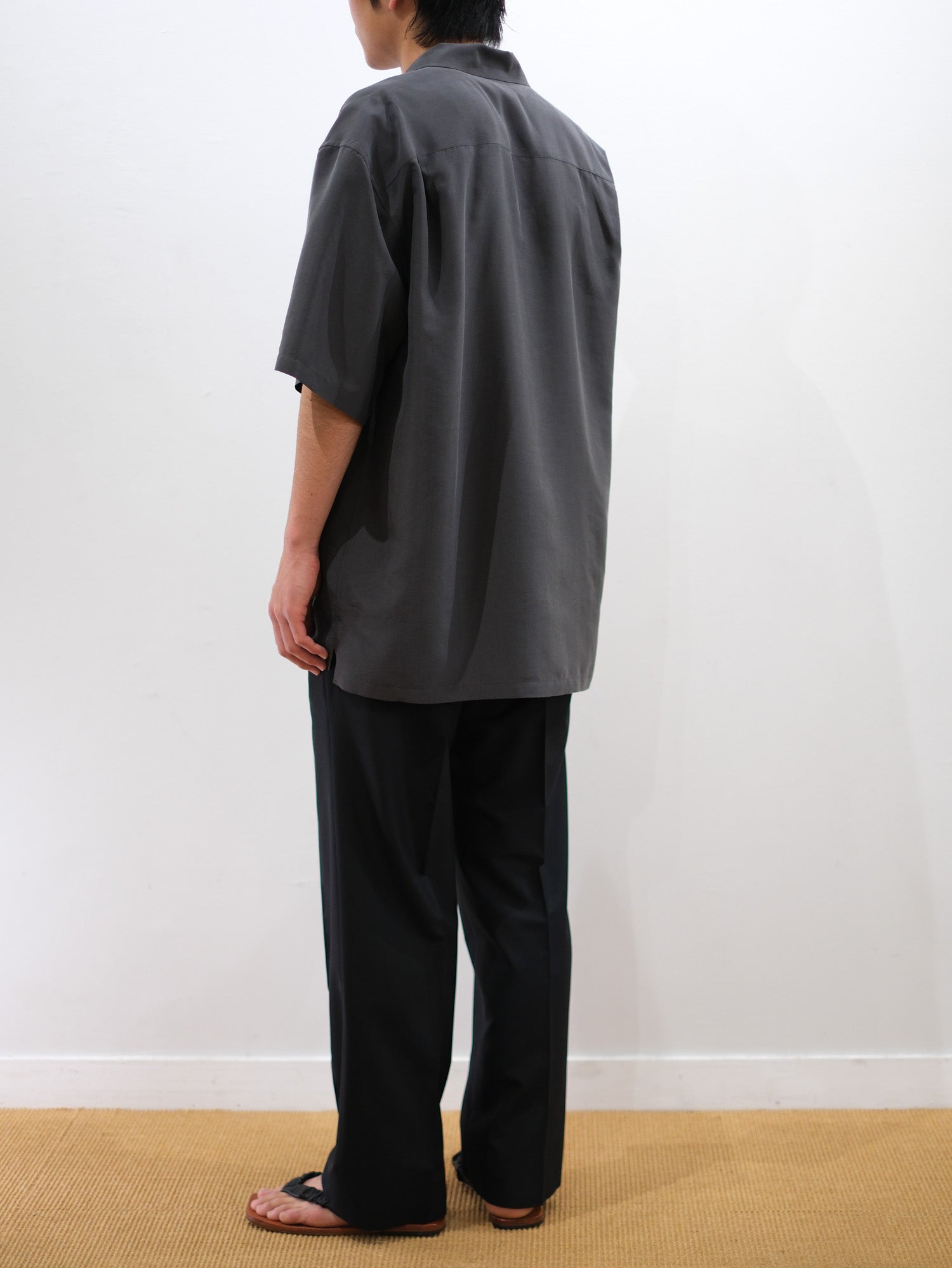Model 175cm size M color BLACK着用