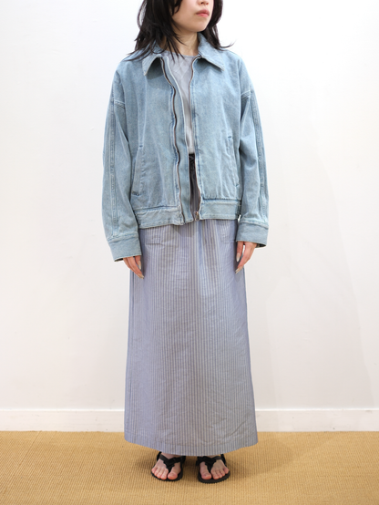 Model 160cm size S color LIGHT BLUE着用