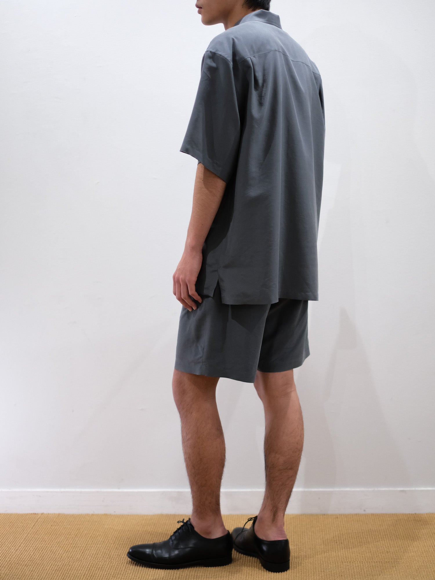 BRAZIL SILK SHORT PANTS｜SLATE BLUE – Cornier