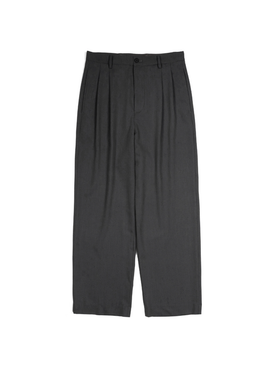Super130's WORSTED WOOL GABARDINE 2-TUCK PANTS｜AGED GRAY