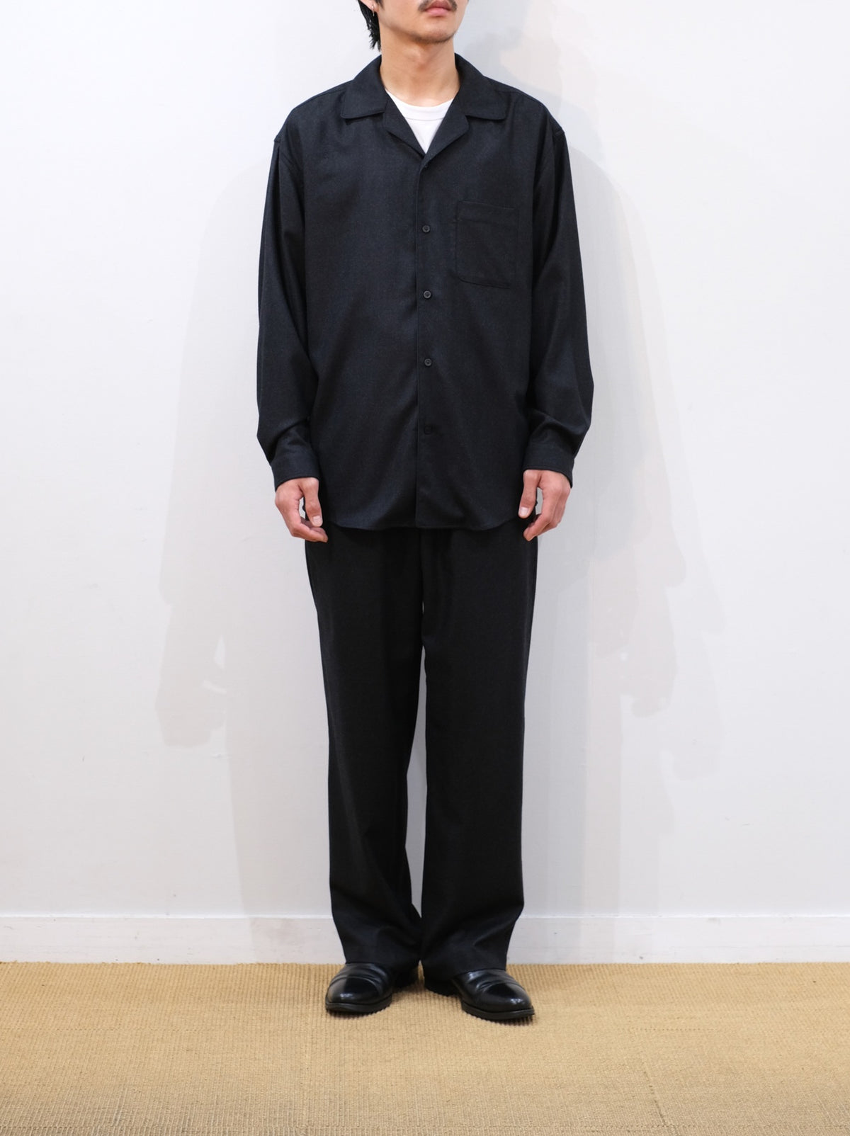 Model 175cm size M color TOP BLACK着用