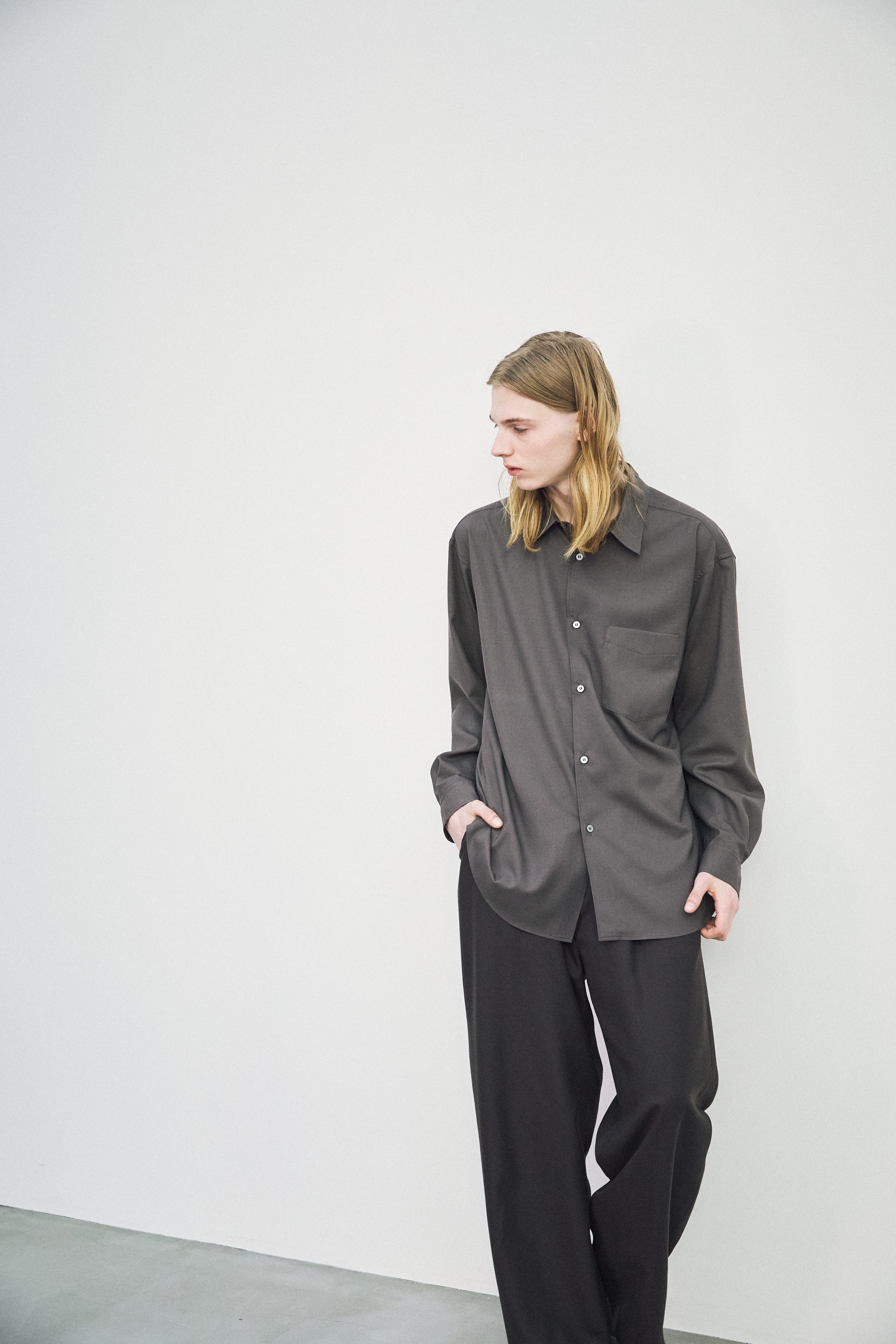 cornier/WORSTED WOOL SHIRTS｜FADED BLACK
